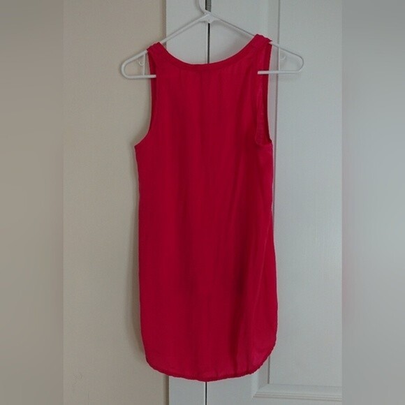 H&M Sleeveless High-Low Top with Front Pocket size 6 - Picture 4 of 11